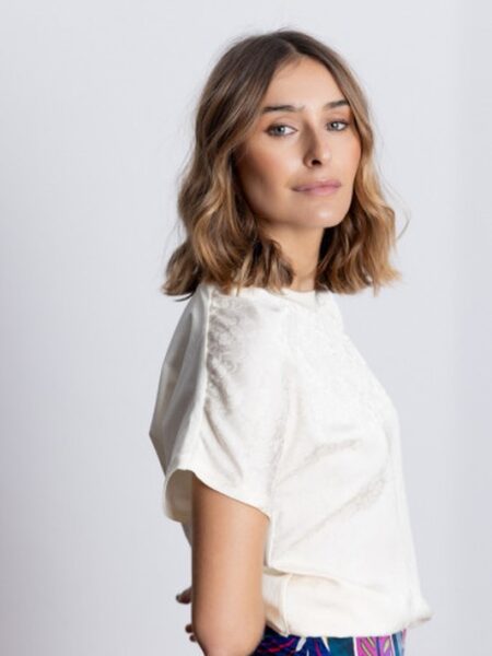 c-_ania-jaki-d-camiseta-manga-caida-jacquard-floral-bmbco-marietatienda-ropa-valencia_3.jpg