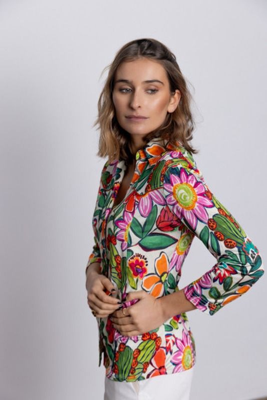 t-ainara-flora-d-camisa-punto-falsa-botonadura-floral-bmbco-marieta-tienda-ropa-valencia-1.jpg