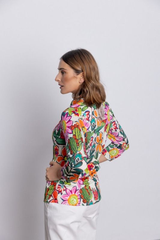 t-ainara-flora-d-camisa-punto-falsa-botonadura-floral-bmbco-marieta-tienda-ropa-valencia-4.jpg