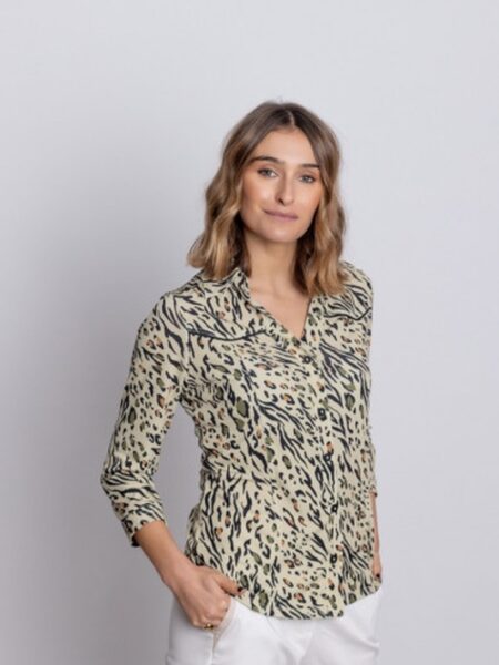 t-ainara-leo-d-camiseta-botonadura-animal-print-bmbco-marieta-tienda-ropa-valencia-1.jpg