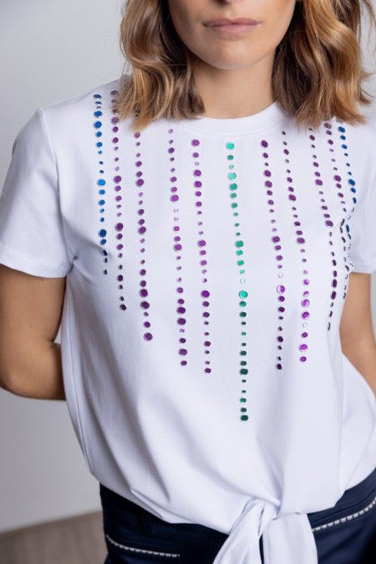 t-iris-cottin-d-camiseta-blanca-algodon-adornos-colores-lazo-bmbco-marieta-tienda-ropa-valencia-1.jpg
