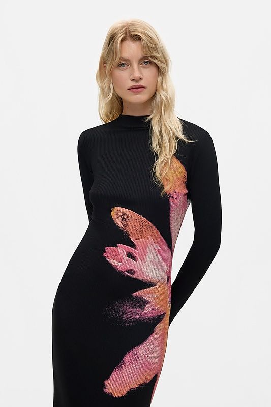 26WWVK25-vestido-acanalado-flor-desigual-marieta-tienda-ropa-valencia_2.jpg