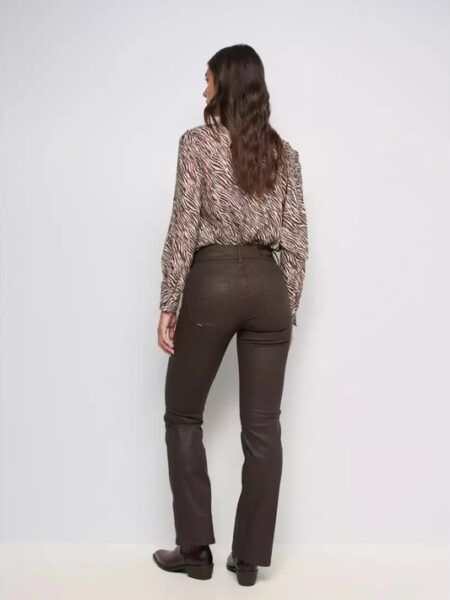 21011928-vaquero_-secret-encerado-color-salsa-jeans-marieta-tienda-ropa-valencia-2.jpg