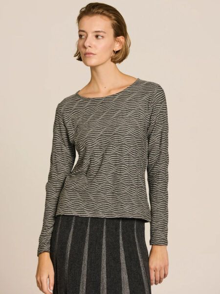 26W220481-camiseta-estampado-geometrico-escorpion-marieta-tienda-ropa-valencia-1.jpg