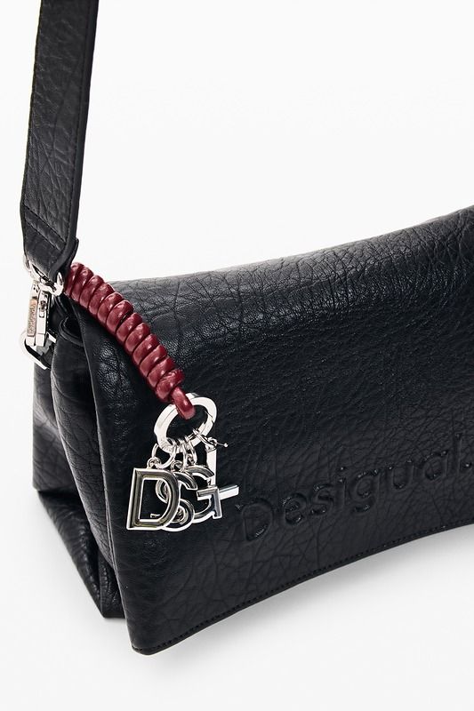 26WAXP08-bolso-solapa-negro-desigual-marieta-tienda-ropa-valencia_4.jpg