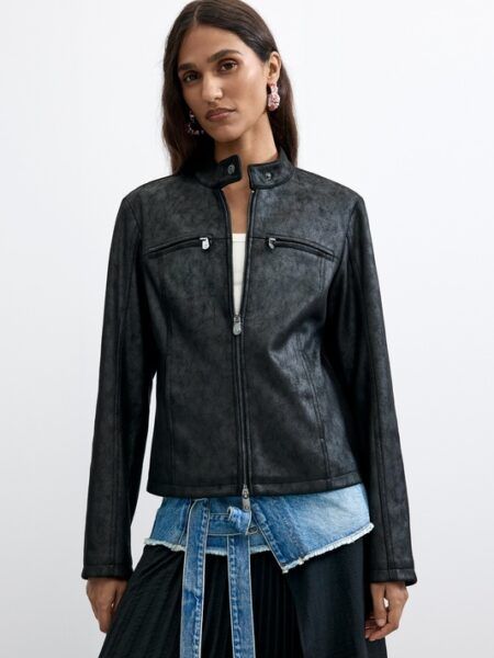 26WWEW09-cazadora-entallada-desigual-marieta-tienda-ropa-valencia_1.jpg