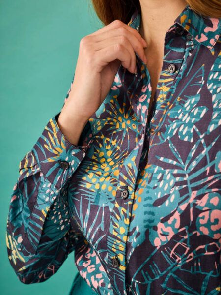 atenas-hojas-camisa-hojas-smile-marieta-tienda-ropa-valencia-2.jpg