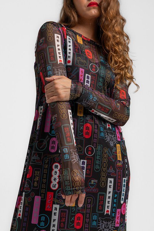 aw26-13-23-vestido-camiseta-de-tul-estampado-tokio-farolillos-lolina-marieta-tienda-ropa-valencia-5.jpg