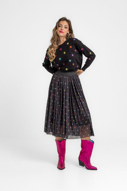 aw26-19-01-sueter-crop-stars-estrellas-lolina-marieta-tienda-ropa-valencia-3.jpg