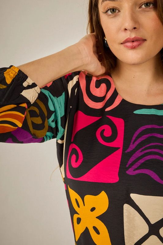 berna-blusa-estampado-geometrico-smile-marieta-tienda-ropa-valencia-1.jpg