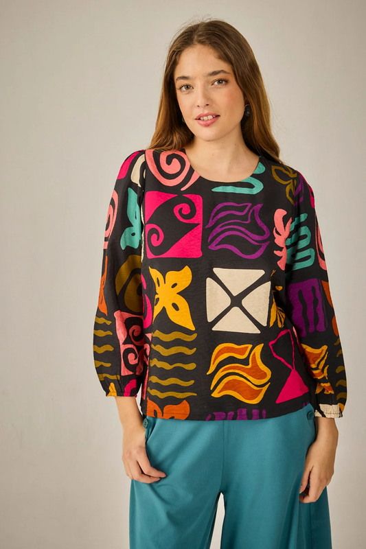 berna-blusa-estampado-geometrico-smile-marieta-tienda-ropa-valencia-3.jpg