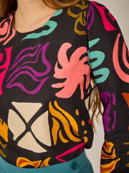 berna-blusa-estampado-geometrico-smile-marieta-tienda-ropa-valencia-4.jpg