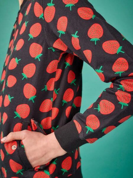 bruselas-sudadera-fresas-smile-marieta-tienda-ropa-valencia-2.jpg