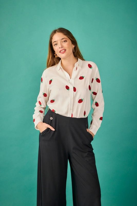 budapest-camisa-fresas-smile-marieta-tienda-valencia-1.jpg