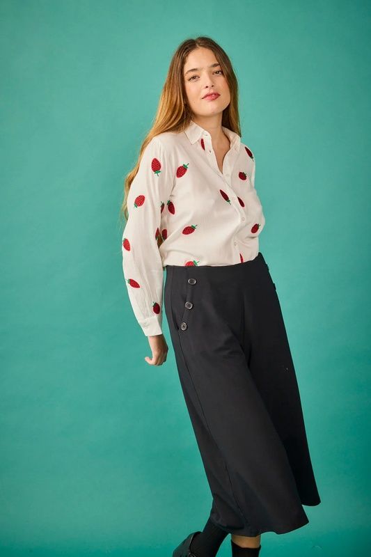 budapest-camisa-fresas-smile-marieta-tienda-valencia-4.jpg