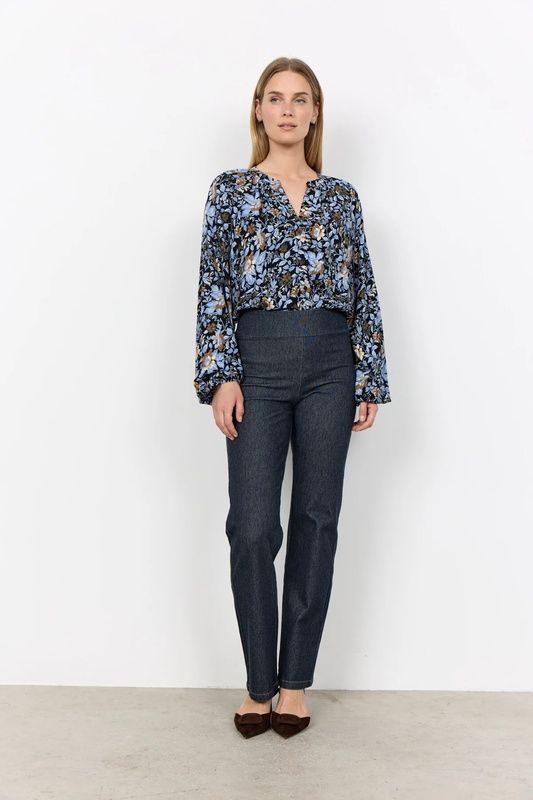 hatla-1b-vaquero-goma-recto-soyaconcept-marieta-tienda-ropa-valencia-1.jpg