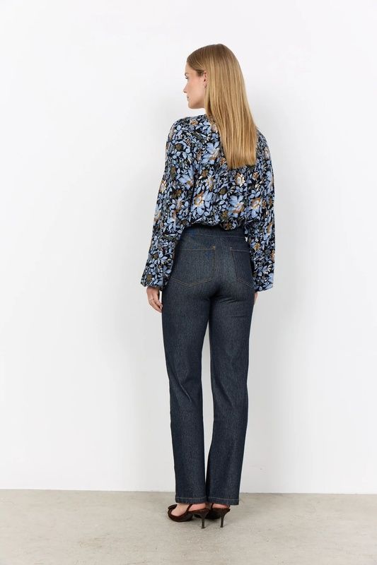 hatla-1b-vaquero-goma-recto-soyaconcept-marieta-tienda-ropa-valencia-3.jpg