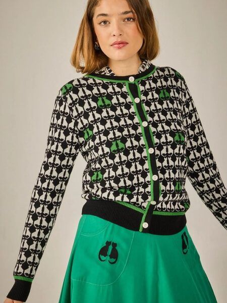 pisa-gatos-chaqueta-punto-gatos-smile-marieta-tienda-ropa-valencia-3.jpg