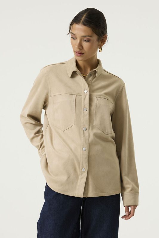 t260239-sobrecamisa-camisa-antelina-garcia-marieta-tienda-ropa-valencia-1.jpg