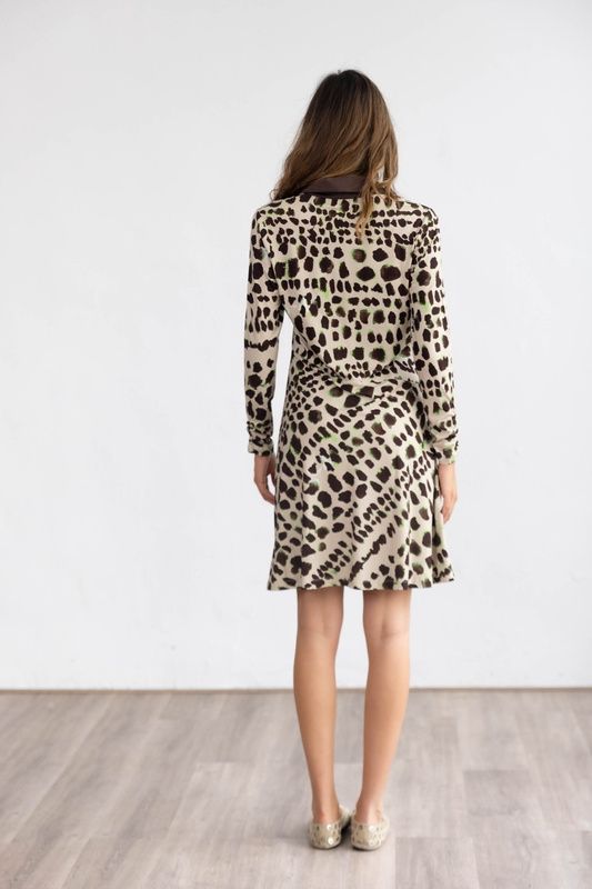 v-vermont-mancha-vestido-camisero-animal-print-bmb-and-co-marieta-tienda-ropa-valencia_2.jpg
