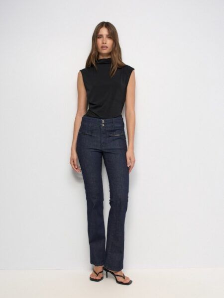 21011831-vaquero-bolsillos-delanteros-salsa-jeans-marieta-tienda-ropa-valencia-1.jpg