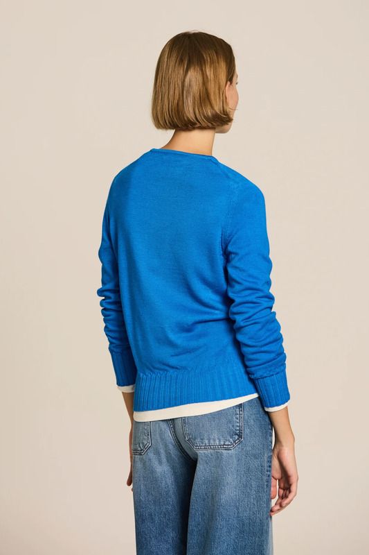 26W125011-sueter-liso-redondo-escorpion-marieta-tienda-ropa-valencia-2.jpg