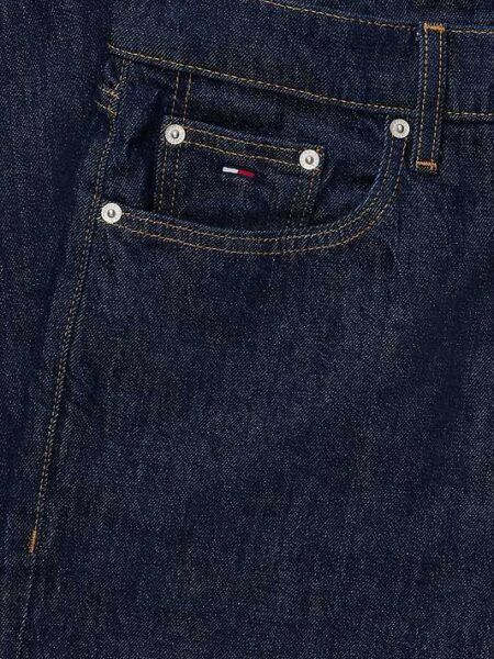 DM0DM22187-vaquero-ryan-recto-tommy-jeans-marieta-tienda-ropa-valencia-5.jpg
