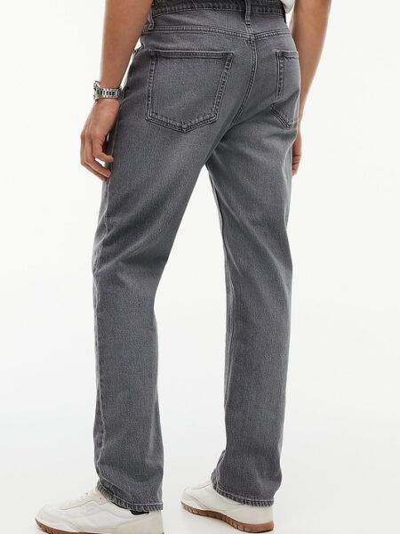 DM0DM23473-vaquero-ryan-gris-tommy-jeans-marieta-tienda-ropa-valencia-5.jpg