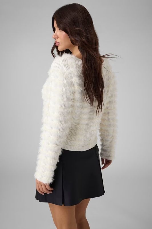 W6BR59Z1564-sueter-pelo-guess-marieta-tienda-ropa-valencia-5.jpg