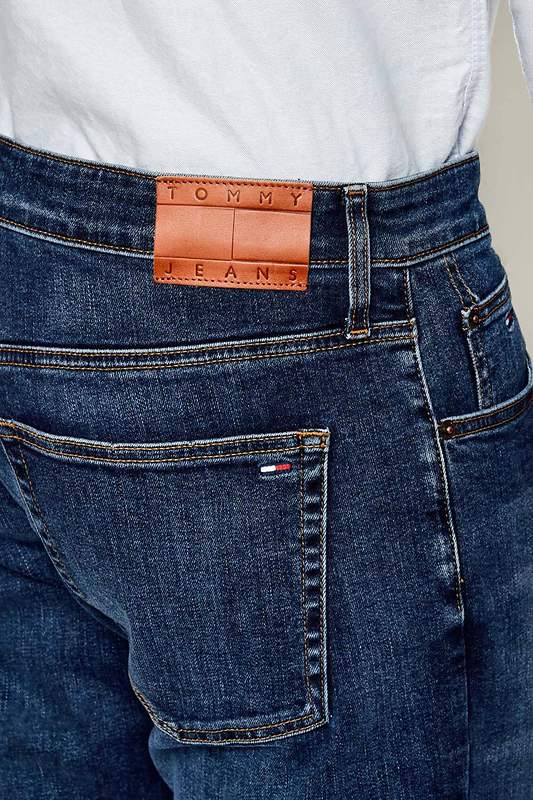 dm0dm23479-vaquero-scanton-tommy-jeans-marieta-tienda-ropa-valencia-4.jpg