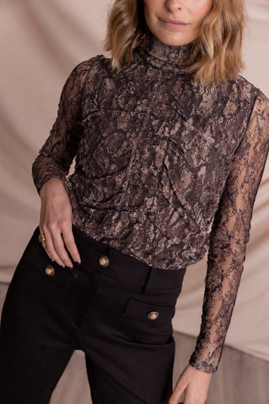 p-pocket-punt-pantalon-bolsillos-bmbco-marieta-tienda-ropa-valencia-1.jpg