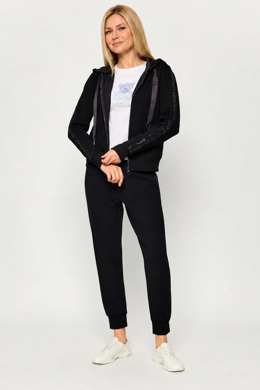 w6bq12-k6058-chaqueta-chandal-brillo-guess-marieta-tienda-ropa-valencia-2.jpg